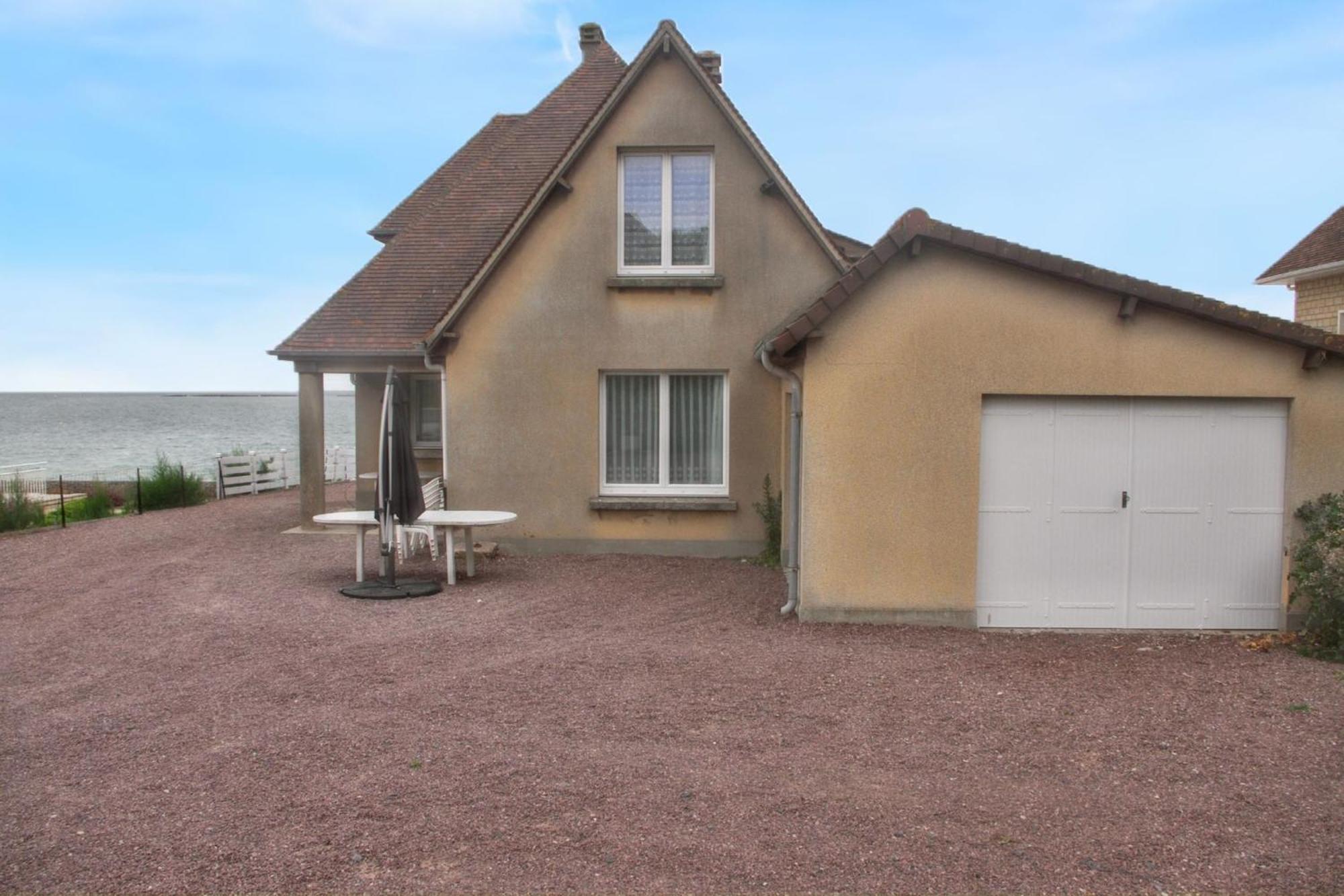 Maison Spacieuse Avec Vue Sur La Mer A Arromanches Les Bains Villa Corneville-sur-Risle ภายนอก รูปภาพ